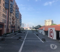 Comprar Loja Gondomar - Fotos para Loja no centro comercial Chão Verde em Rio Tinto